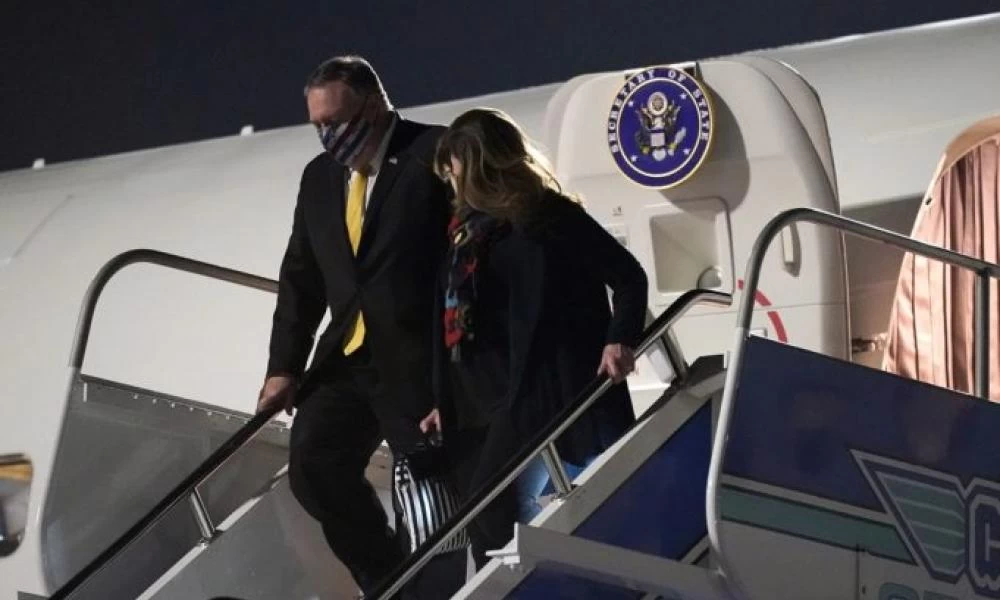 Επίθεση Πομπέο στον Ερντογάν από την Κωνσταντινούπολη: "Να αλλάξει στάση η Τουρκία"